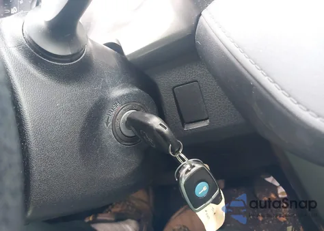 2014 Toyota Rav4 Le z USA, uszkodzony, nr VIN JTMBFREV5ED060209